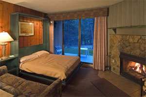 Banff Douglas Fir - One Bedroom