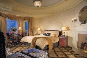 signature room