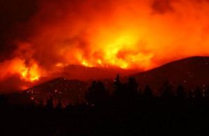 kelowna wild fire 2003