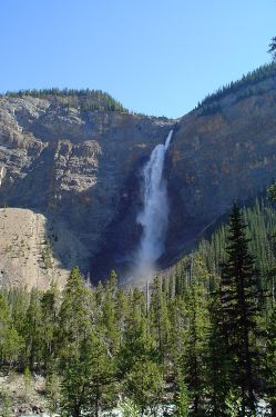takakkaw falls - yoho valley road