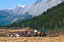banff horseback riding