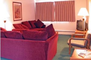 one bedroom apartment
